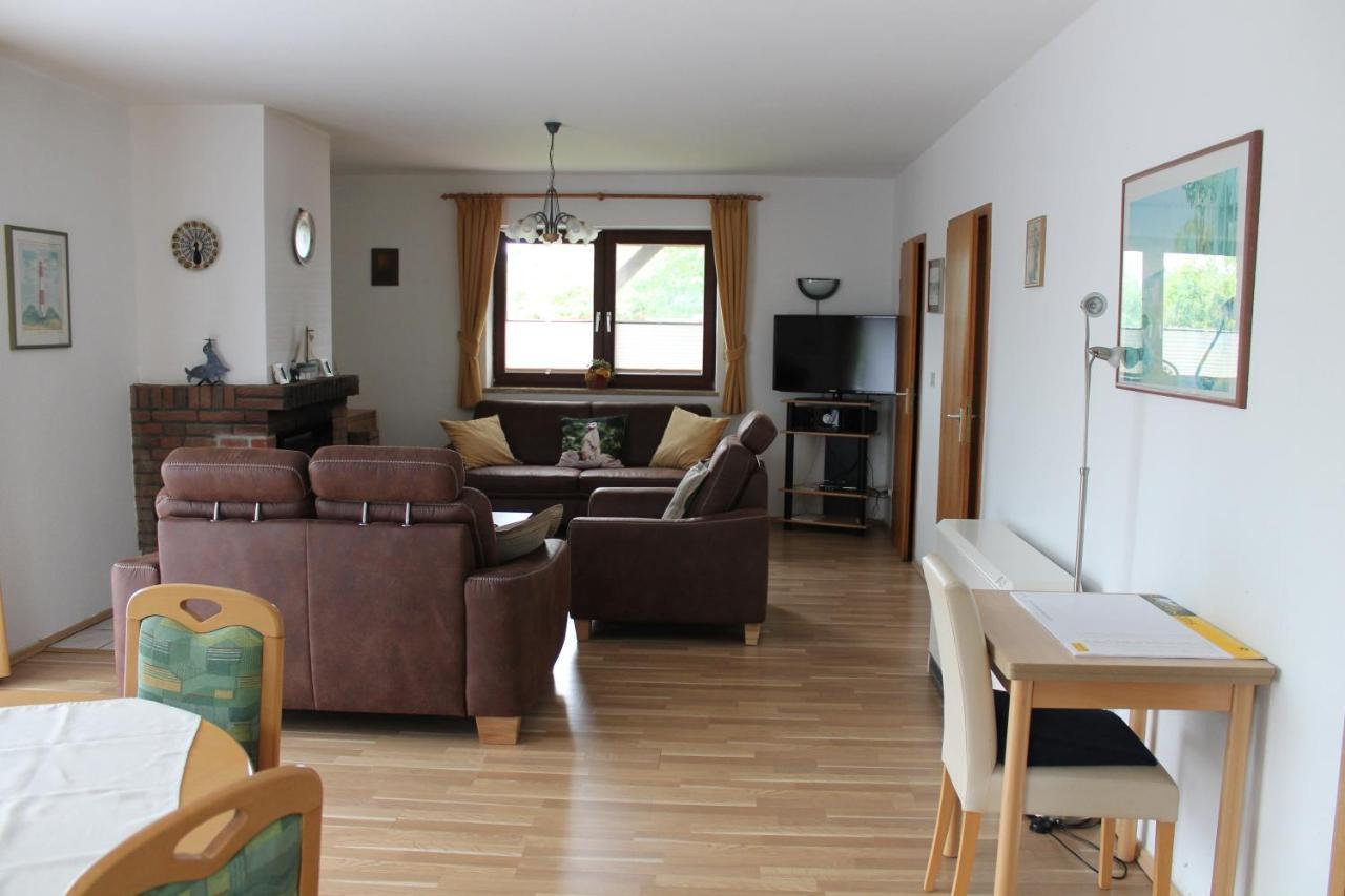 Haus Seerobbe-Erdgeschosswohnung Fehmarn Exterior photo
